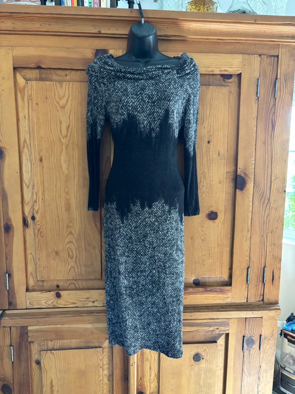 Isabel de Pedro Spain gradient print open cowl neck sweater dress  Sz Sm 40 6 - Picture 9 of 9